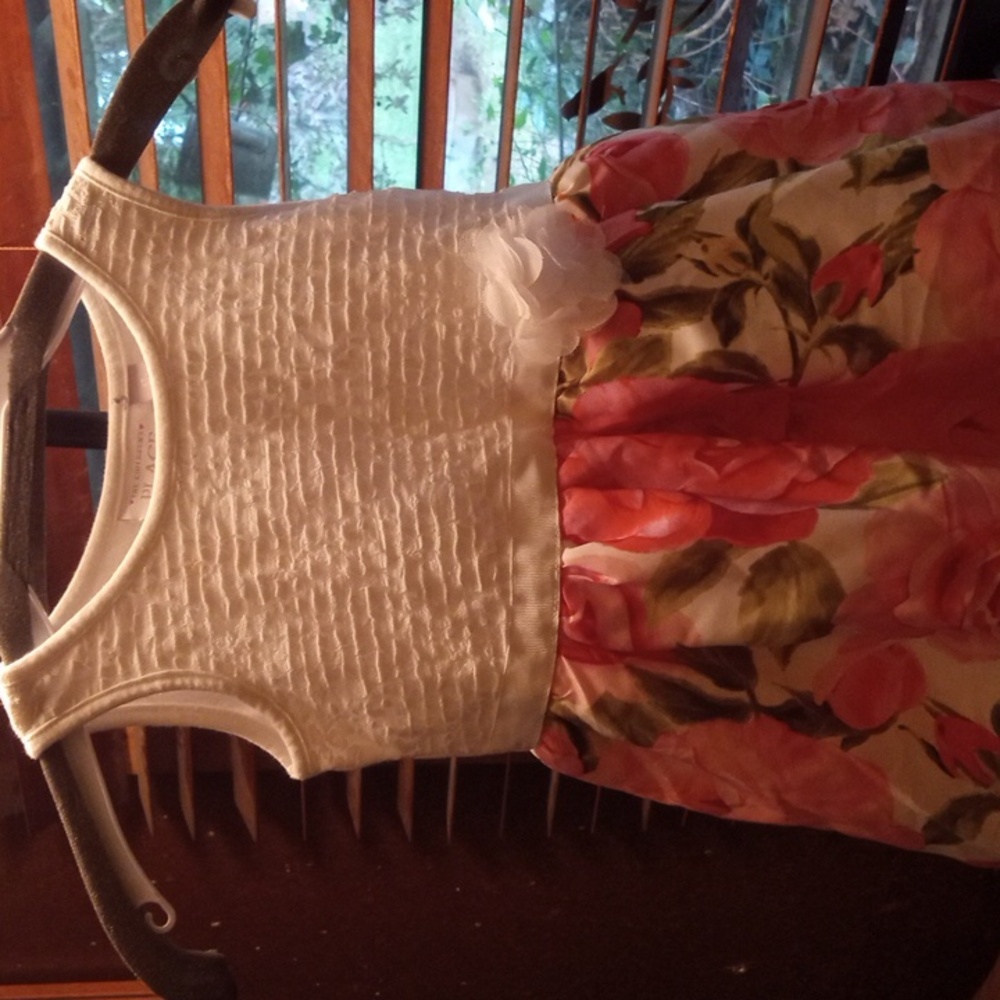 Girls sleeveless dress